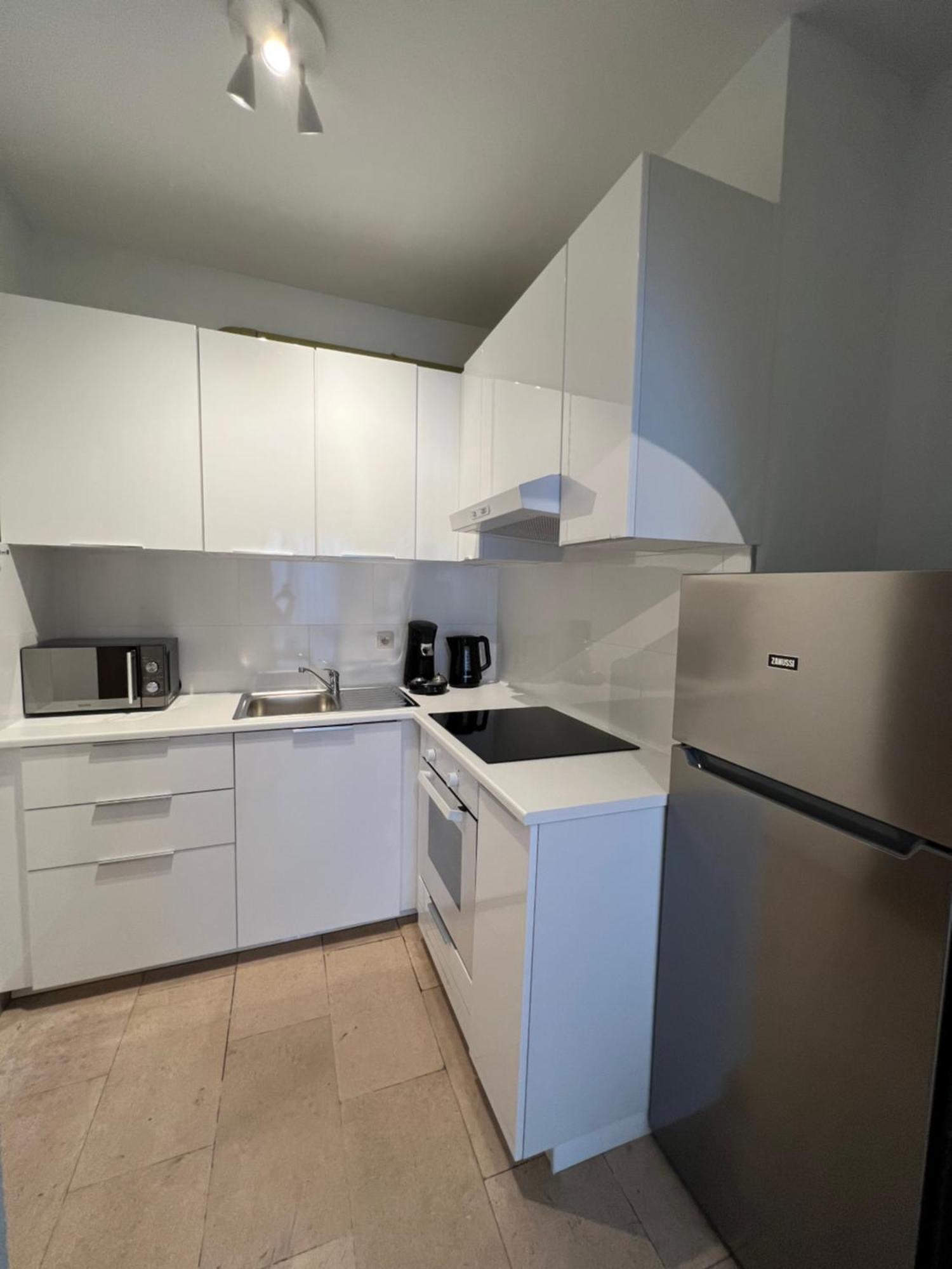 Appartement Lumineux Dans Un Quartier Anime Brüsszel Kültér fotó
